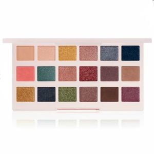 Ciaté New England Editor eye shadow palette